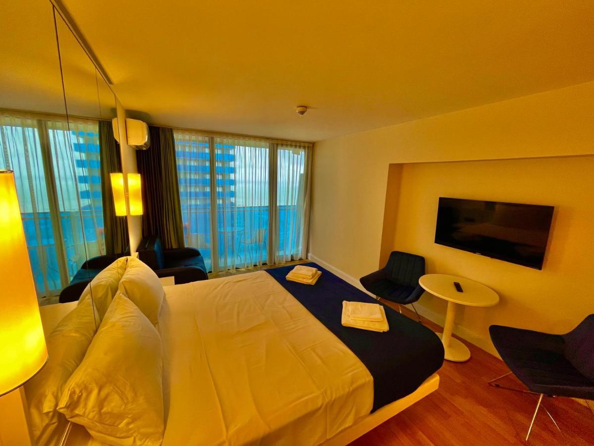 Marvella Orbi City Sea View Батуми Екстериор снимка
