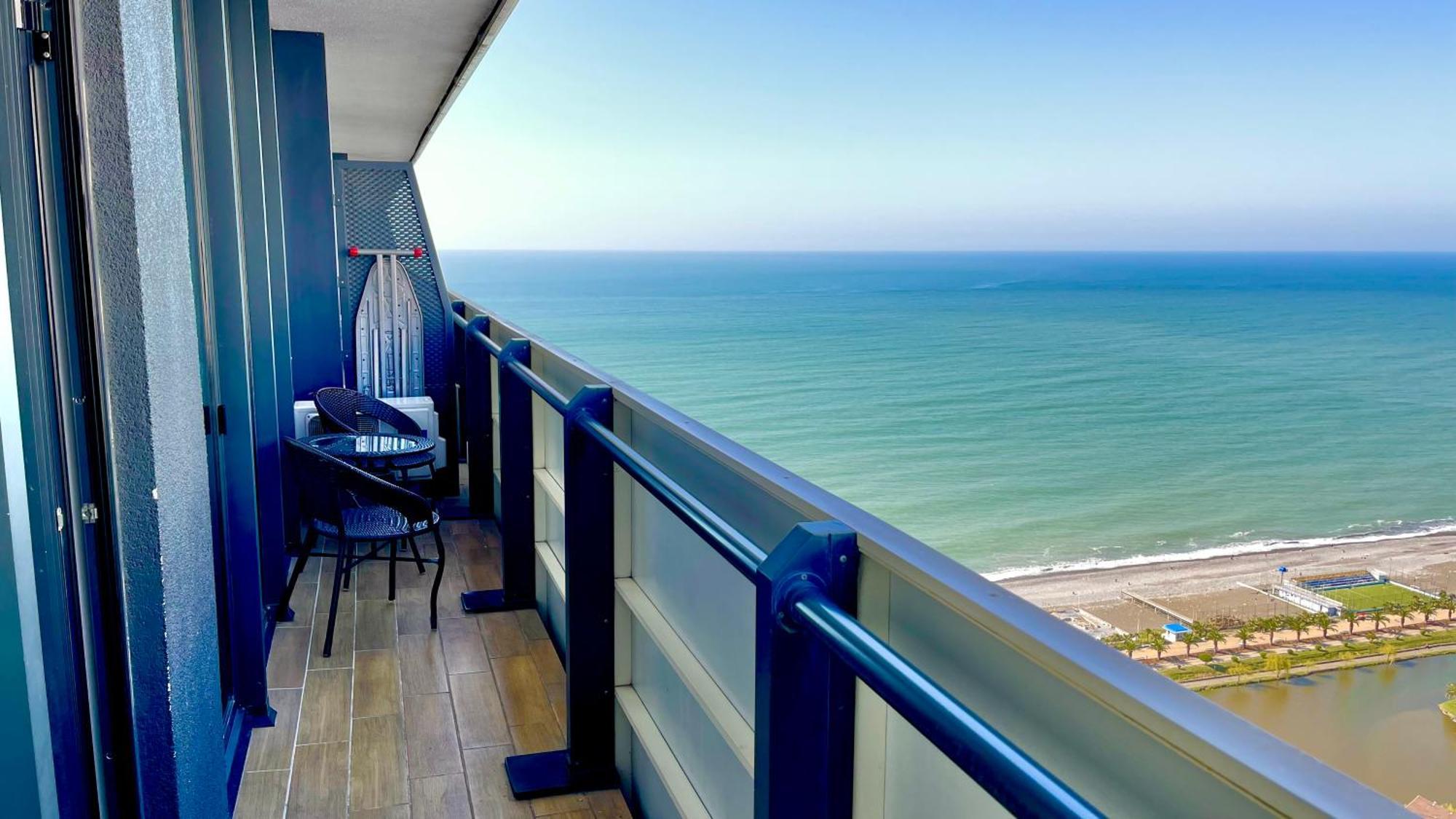 Marvella Orbi City Sea View Батуми Екстериор снимка